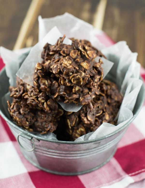 Healthy Chocolate Peanutbutter No Bake Cookies