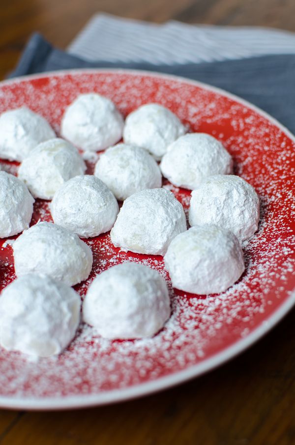 Holiday Tea Cookies