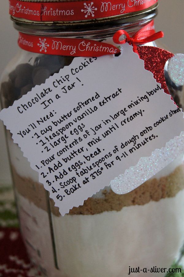 Homemade Holiday Gift: Cookies in a Jar