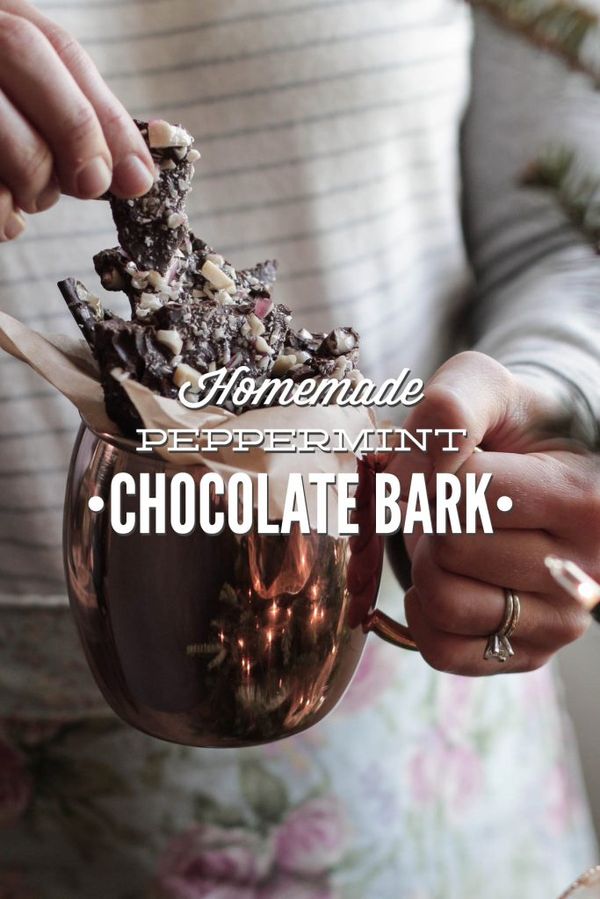 Homemade Peppermint Chocolate Bark