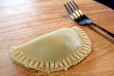 How to make empanada dough for baking