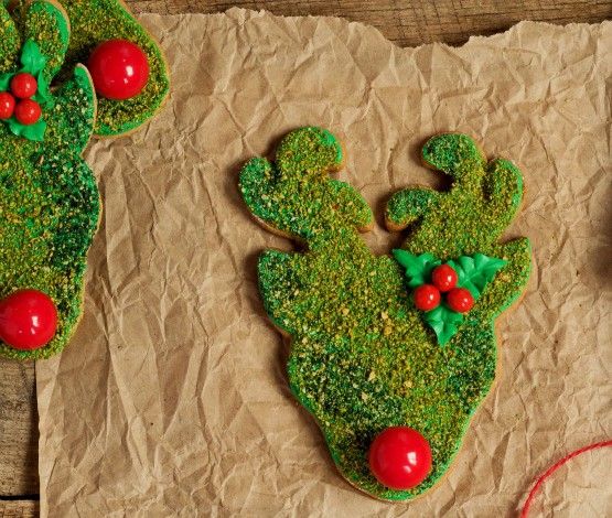 How To Make Gingerbread Deer Cookies