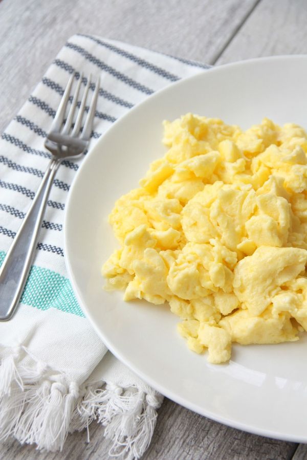 How to make perfect, fluffy scrambled eggs