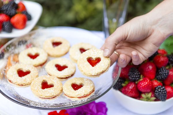 How to Make Queen of Hearts’ Cookie Tarts