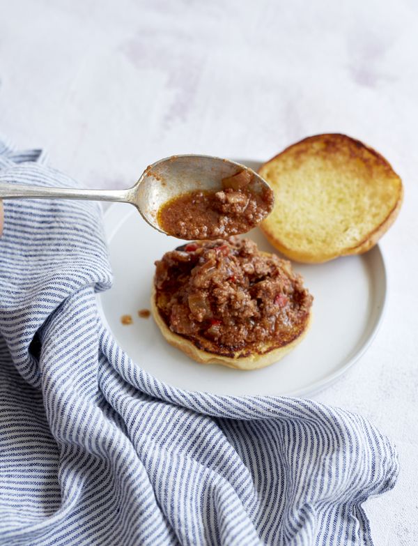 How To Make Sloppy Joes in the Slow Cooker