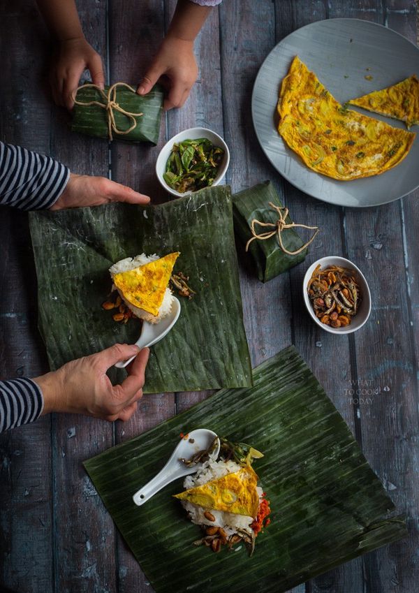 Indonesian nasi prang (mini spiced rice - about 10 mini portion