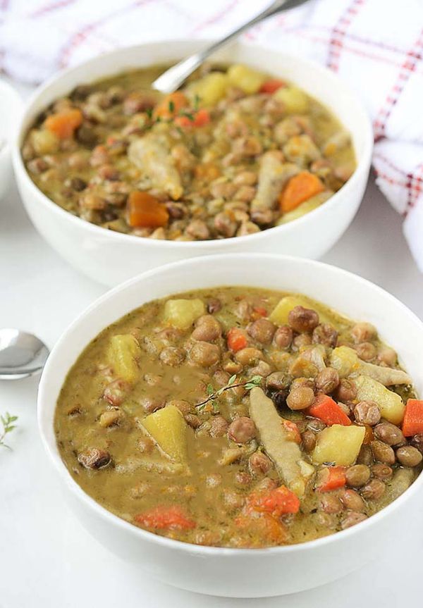 Jamaican Gungo Peas Soup (Pigeon Peas Vegan