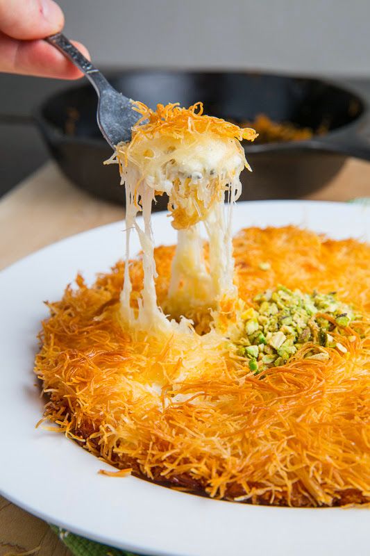 Kanafeh/Künefe (Sweet Cheese Pastry