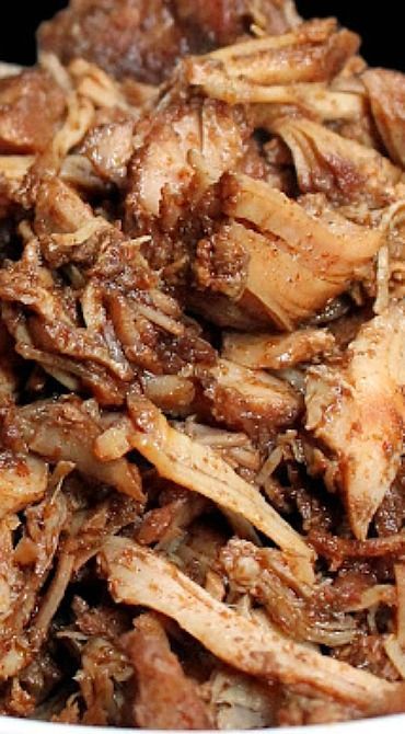 Killer Crockpot Carnitas (Slow Cooker