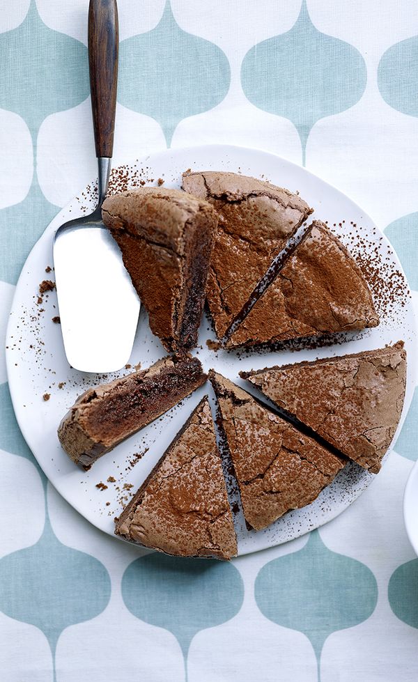 Kladdkaka (Swedish sticky chocolate cake