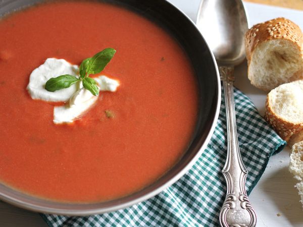 La Madeleine's Tomato-Basil Soup