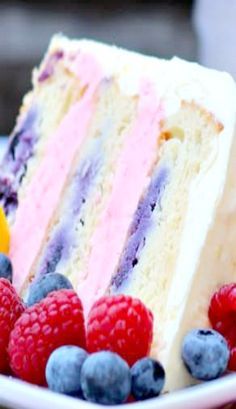 Lemon Berry Cake