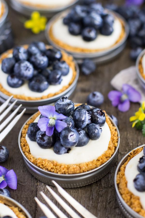 Lemon Blueberry Tarts (in Mason Jar Lids