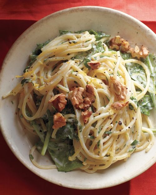 Lemony Pasta with Goat Cheese and Spinach