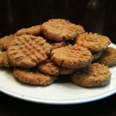 Low Carb/High Protein Peanut Butter Cookies