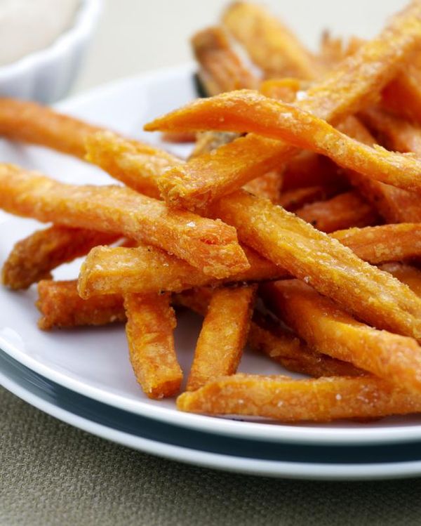 Low-Fat Baked Sweet Potato Fries Even the Kids Will Love