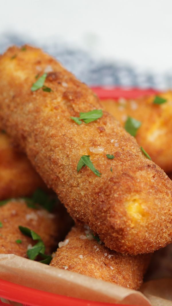 Mac and Cheese Sticks