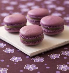 Macarons citron violette