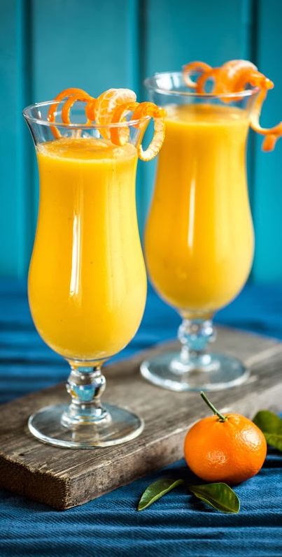 Mango-Banana-Orange Smoothie