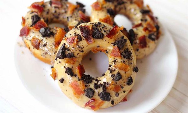 Maple Bacon Oreo Donuts