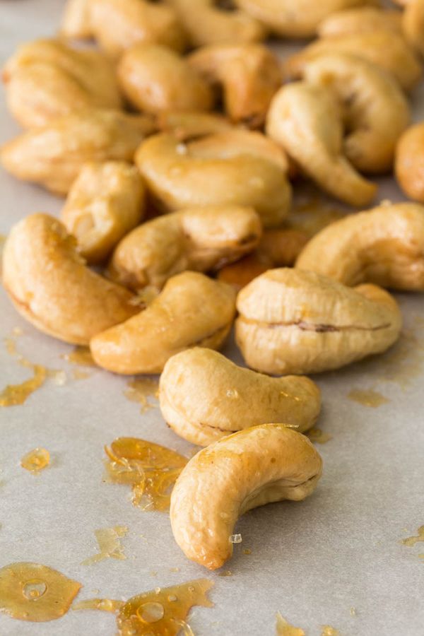 Maple Glazed Cashews