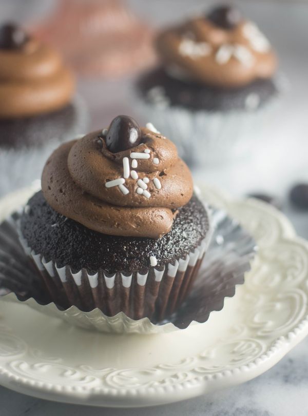 Marshmallow Mocha Cupcakes