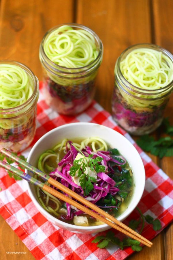 Mason Jar “Instant” Ramen Zoodles