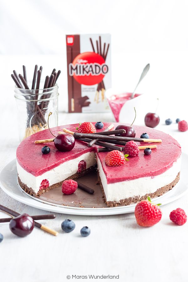 Mikado-Beerentorte