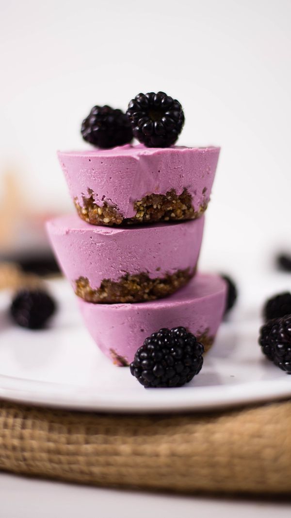 Mini Vegan Blackberry Cheesecakes