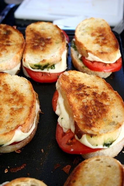 Mozzarella Grilled Cheese