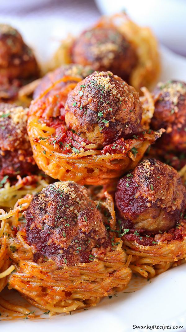 Muffin Tin Spaghetti Meatball Bites