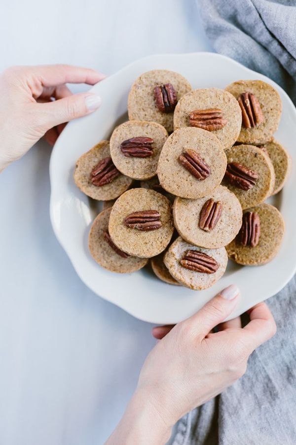 Naturally Sweetened Pecan Shortbread Cookies