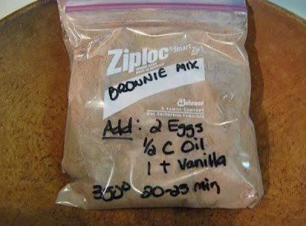 Never buy boxed brownie mix again! Follow the recipe below and make brownies for approximately .30 a mix