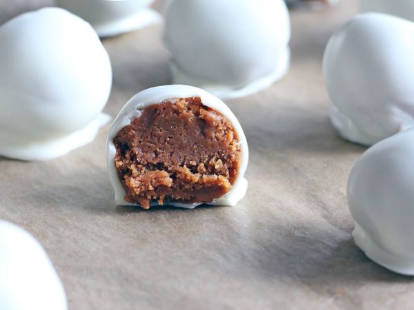 No-Bake Biscoff Balls