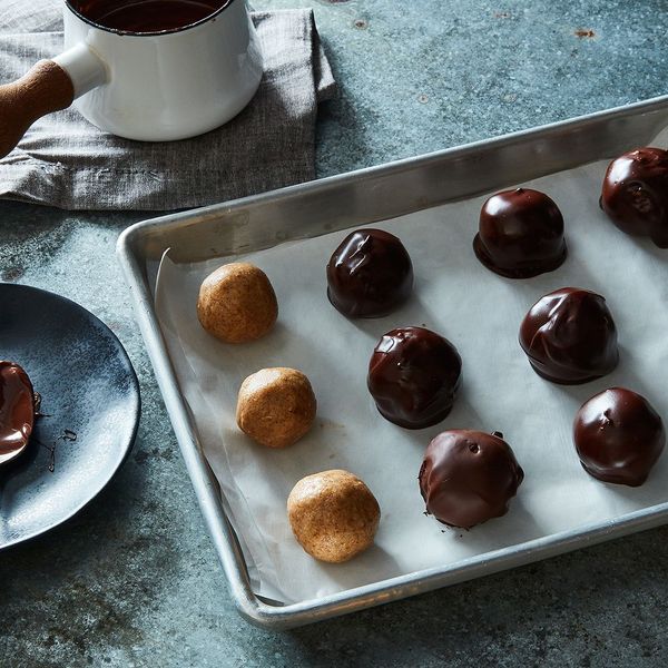 No-Bake Dark Chocolate Almond Butter Bon Bons