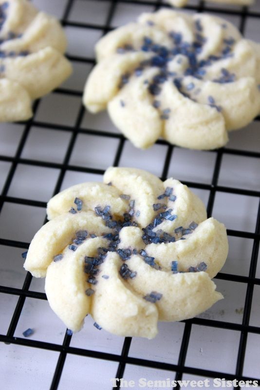 Norwegian Butter Cookies (Spritz