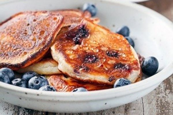 Oatmeal Blueberry Protein Pancakes