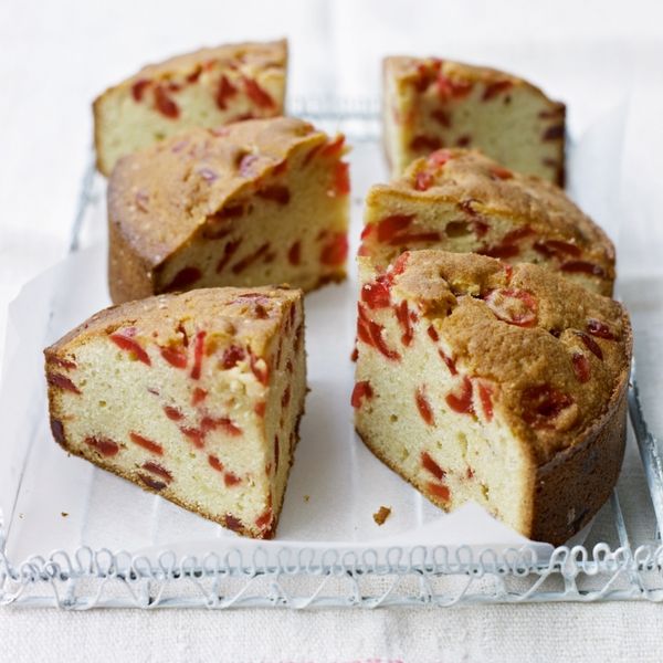 Old-fashioned Cherry Cake