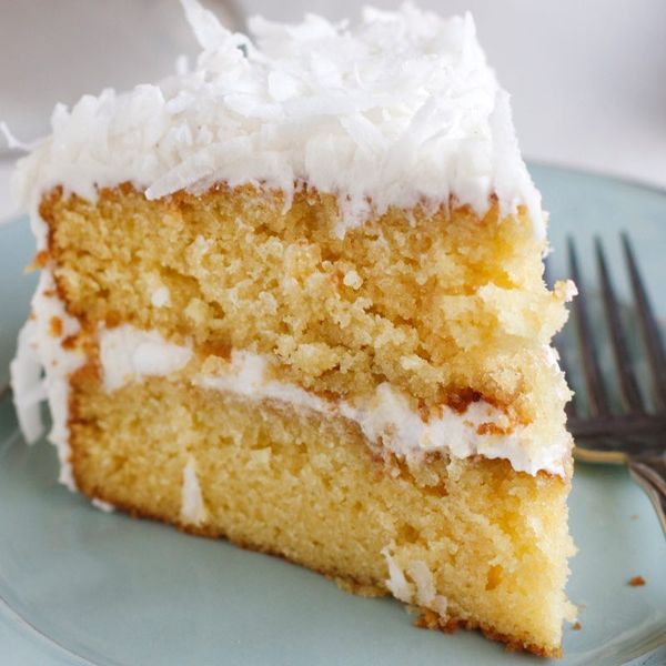 Old-Fashioned Fresh Coconut Cake