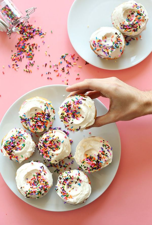 One Bowl Vegan Funfetti Cupcakes