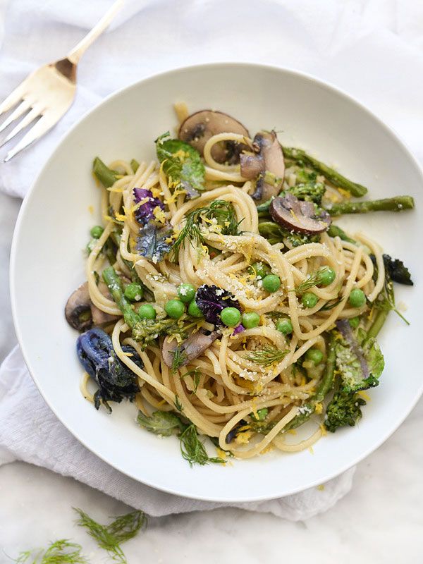 One-Pot Skinny Pasta Primavera