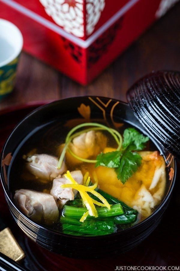 Ozoni (Japanese New Year Mochi Soup - Kanto Style