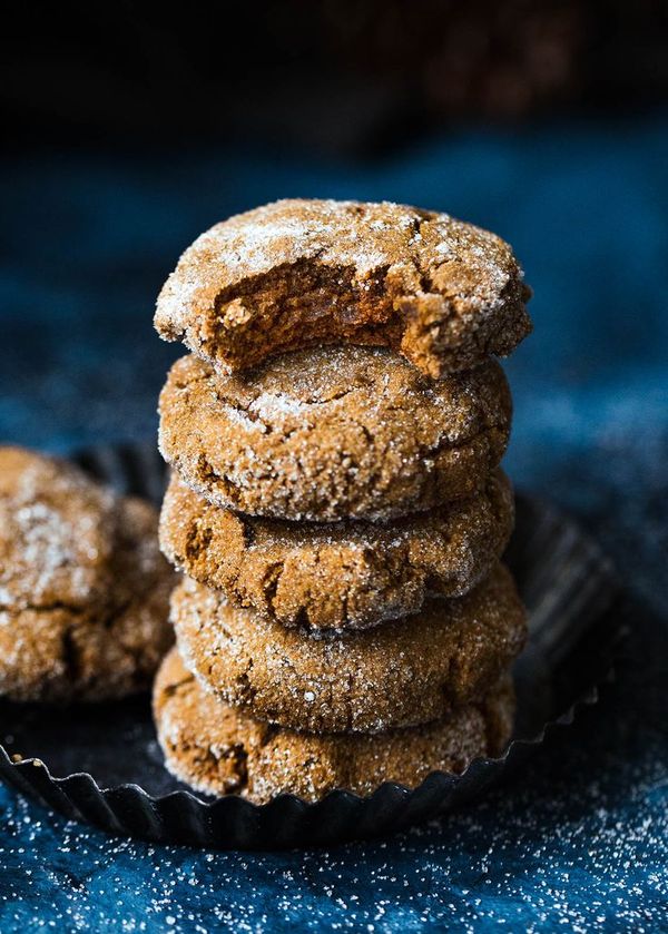 Paleo Ginger Molasses Cookies