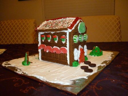 Pampered Chef Gingerbread House Mold