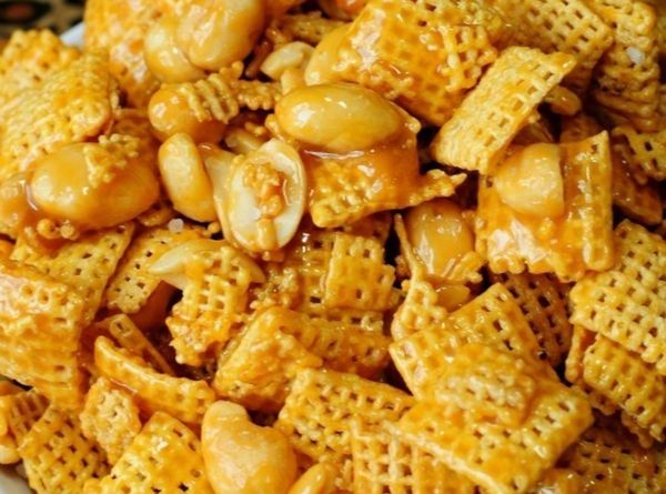 PayDay Chex Mix