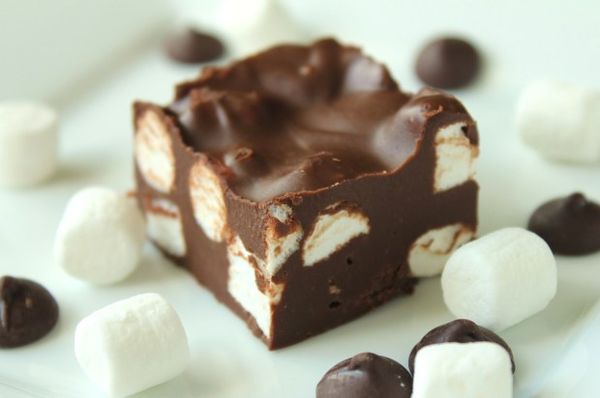 Peanut Butter Marshmallow Fudge Candy