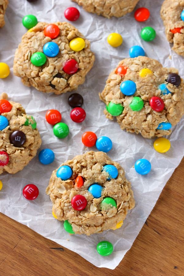 Peanut Butter M+M Oatmeal Cookies