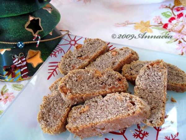 Pecan-Caramel Biscotti