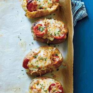 Pepperoni-Pizza Baked Potatoes