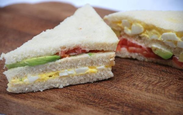 Peruvian-style Tea Sandwiches with Avocado and Chicken Salad